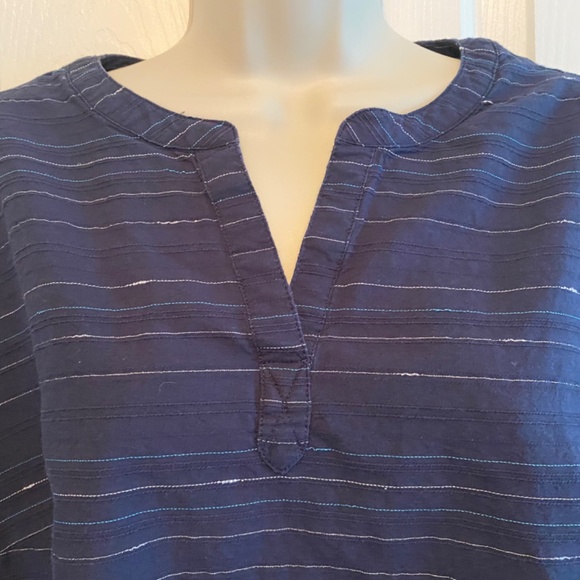 BUY 2 ITEMS & GET 1 FREE - Chico’s Navy Striped Short Sleeve Blouse Sz 12/L - Picture 3 of 7
